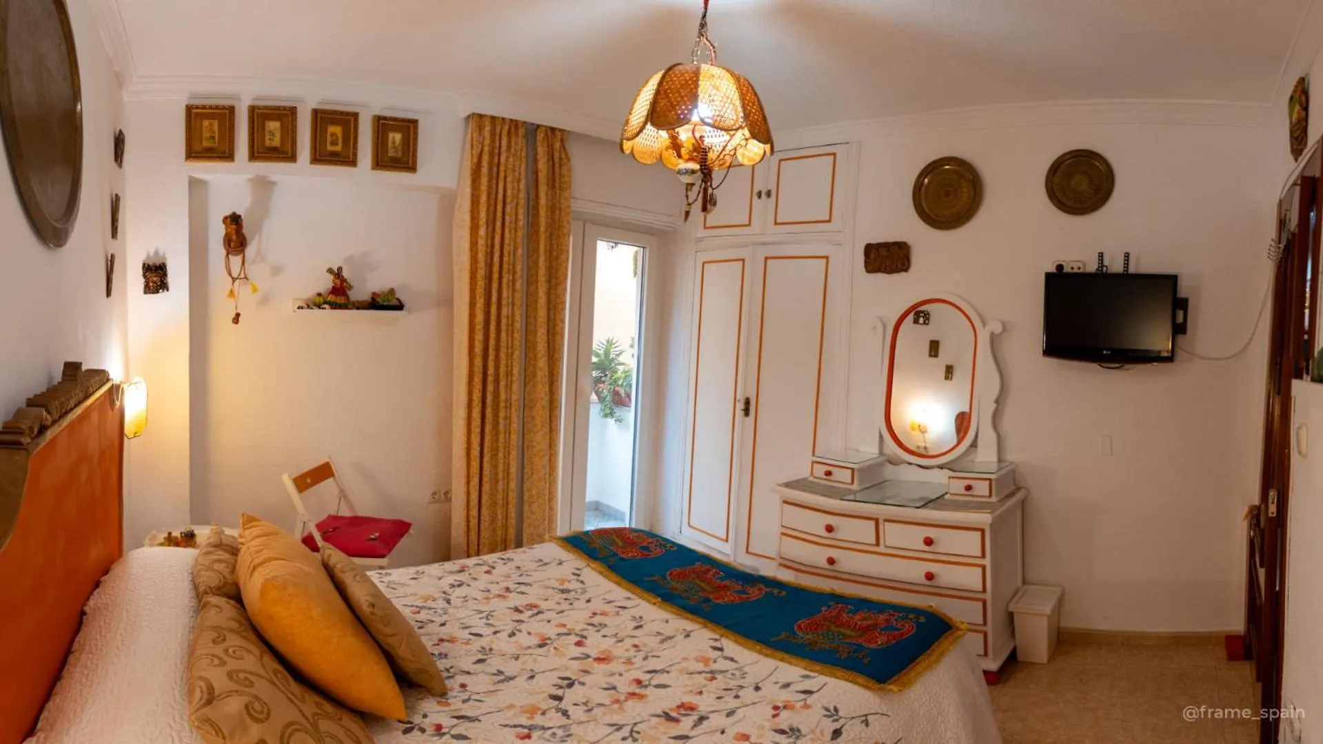 La Casa De La Abuela Rosy Apartment Malaga